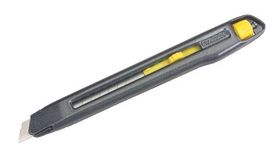 Нож макетен метален Stanley 0-10-095 9 мм с чупещо се острие