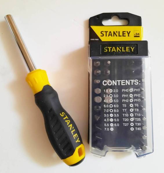 Отвертка и битове Stanley STHT0-70885 34 части